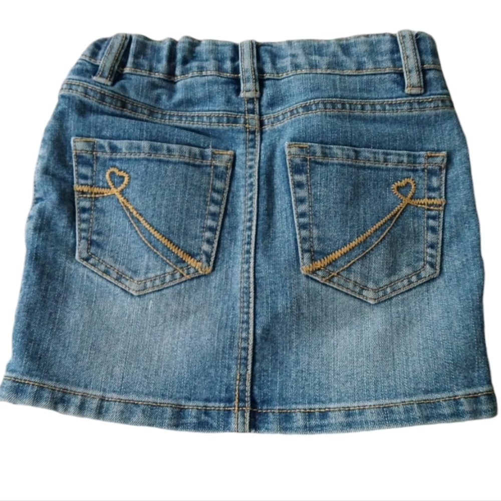 2/$20 Classic Cut denim skirt size 5 - Picture 2 of 3